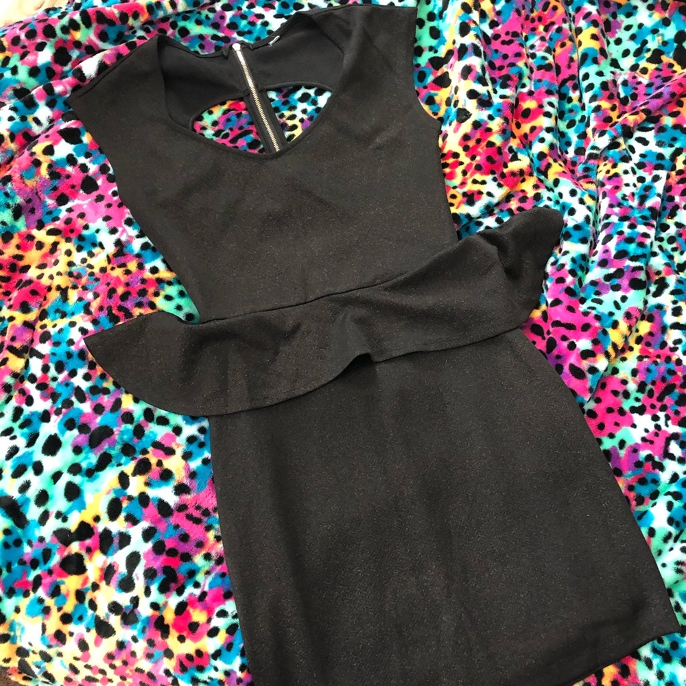 Black short dress